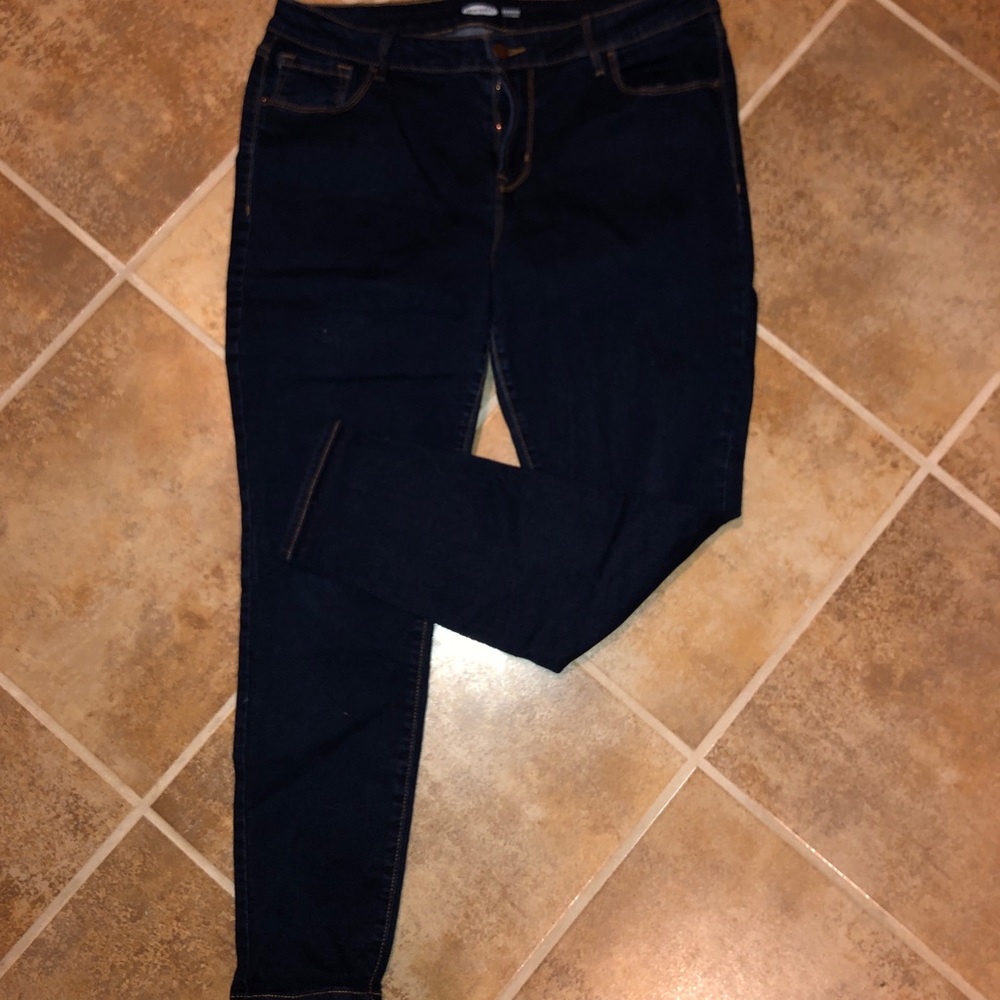 Women’s Old Navy Rockstar Super Skinny Jeans